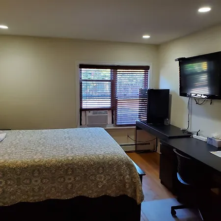 The Windsor Inn Guest House-2